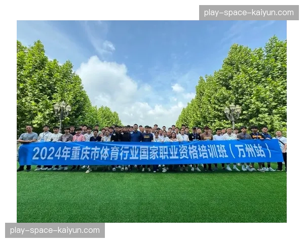2024年中国游泳培训市场规模达136.1亿元，同比增长12.11%